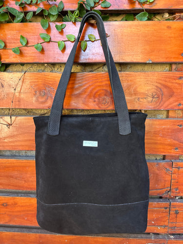 Cartera Alma reno negro con correas text