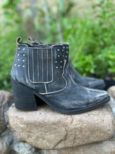 Cargar imagen en el visor de la galería, Botín negro gris