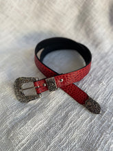 Cargar imagen en el visor de la galería, Cinturón Julieta rojo